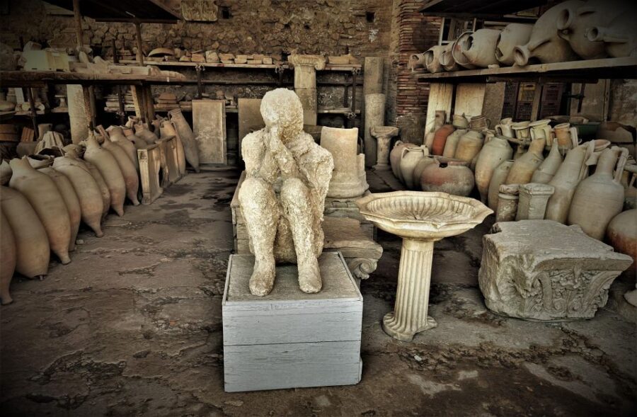 Amalfi Coast: Pompeii, Vesuvius, & Wine Tasting with Lunch - Casa Setaro winery lunch and wine tasting: the calm ending you’ll want