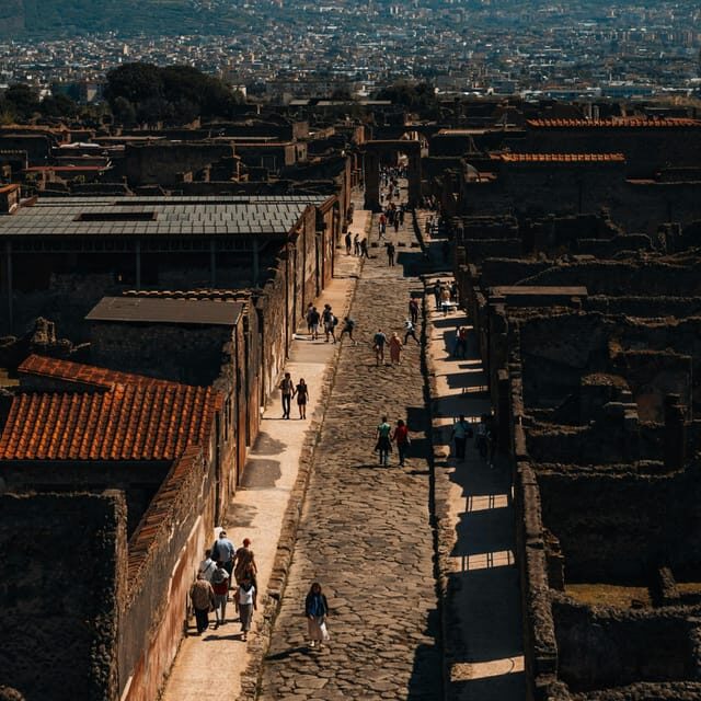 Discover Pompeii: French Walking Tour of the Buried City - No hotel pickup: plan your meet-up approach