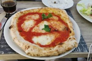 Discover the Ancient Ruins of Pompeii: Day Trip from Rome - The Lunch Stop in Pompeii: What You Get, What to Watch