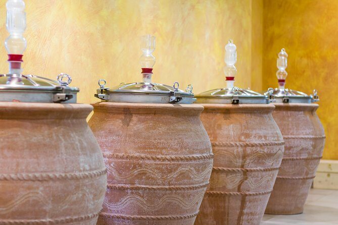 Explore Pompeii: Private Tour, Wine Tasting & Lunch - The Pompeii Guided Walk: Why a Licensed Guide Helps