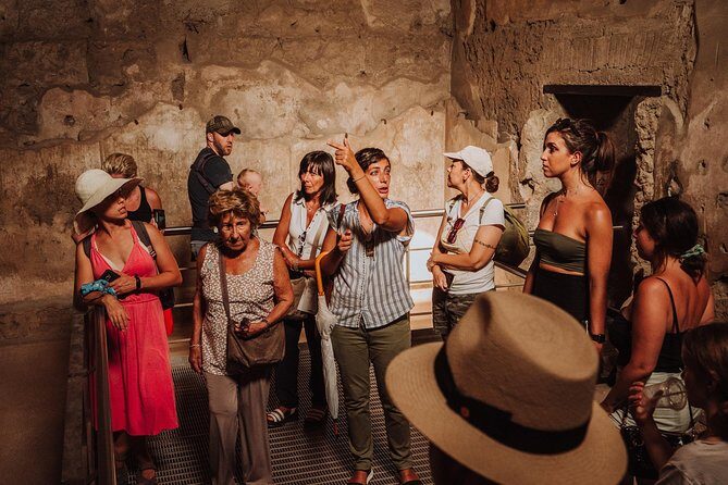 Explore Pompeii with an Archaeologist - Key highlights