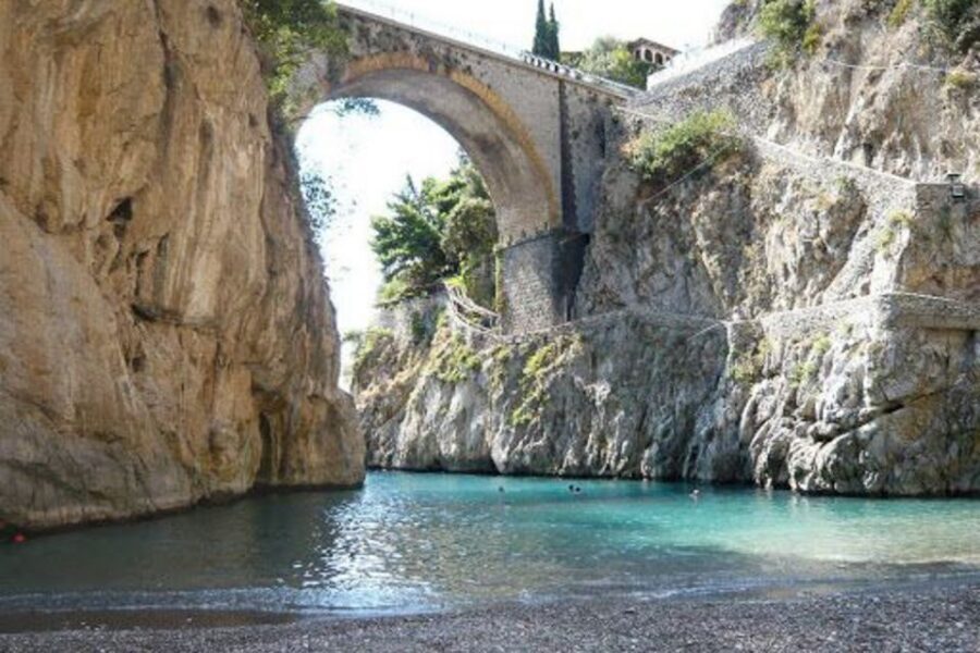 From Naples: Pompeii & Amalfi Coast Full-Day Trip with Lunch - Transportation and timing: why this tour feels smooth, even if it is long