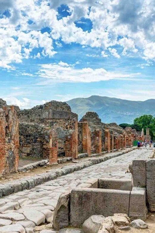 From Naples: Pompeii & Amalfi Coast Tour with Ticket Option - From Naples to Pompeii and Amalfi without the puzzle