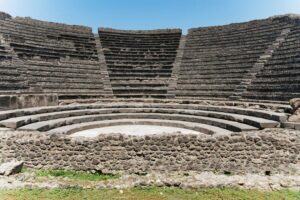 From Naples: Pompeii Ruins & Mount Vesuvius Day Tour - Stop at Pompeii first: how the guided walk pays off
