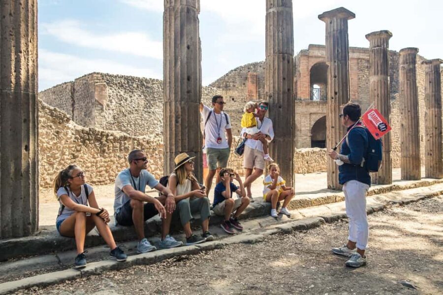 From Naples: Pompeii Skip-the-Line Guided Tour - Terme Stabiane baths: the Roman routine you can still feel