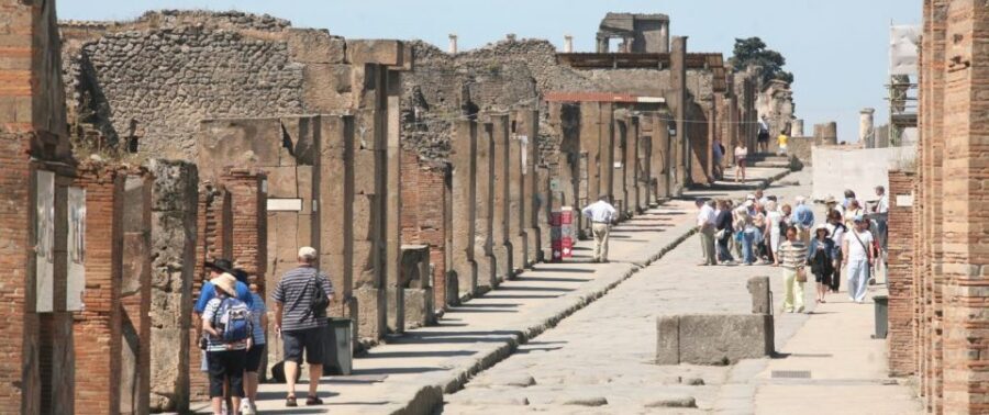 From Rome: Pompeii, Positano and Amalfi Full-Day Tour - Timing, comfort, and what to pack for a 12-hour day