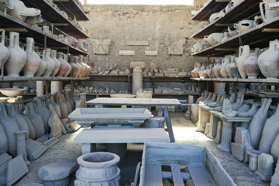 From Sorrento: Pompeii and Vesuvius Tour - The Coach Ride From Sorrento: Comfortable, Scheduled, and Realistic