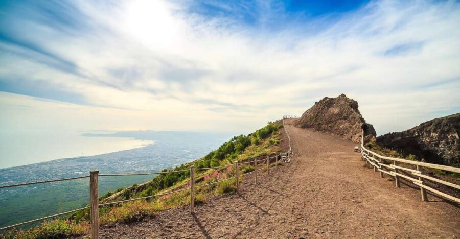 From Sorrento: Pompeii and Vesuvius Tour - Entering Pompeii’s Ruins With an Authorized Guide