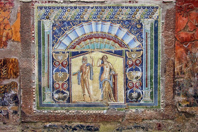 Herculaneum Guided Group Tour from Naples - Casa del Bicentenario: A Quick Room-By-Room Story