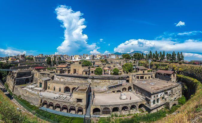 Herculaneum Private Tour with an Archaeologist - Should you book the Herculaneum private tour with an archaeologist?