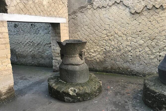 Herculaneum - Small Group Tour - Private Houses: The Rooms That Tell the Daily-Life Story