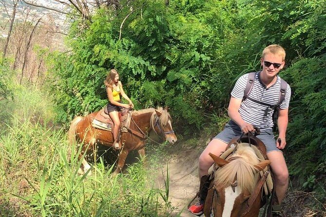 Mount Vesuvius Guided Horse Riding Tour with Sample Wine - Wine and ranch snacks: what the included finish is like