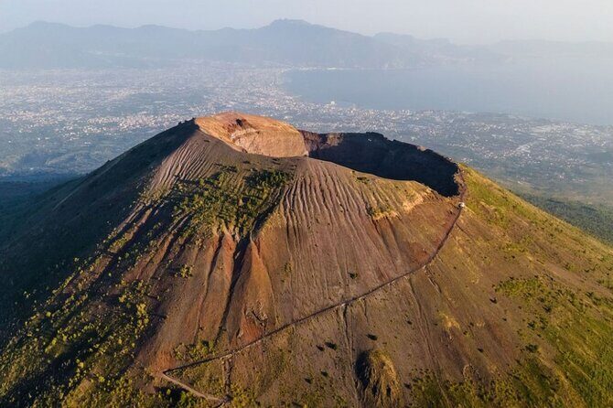 Mount Vesuvius Tour from Pompeii Led by an Expert Guide - Timing, Photos, and the Crater Moment