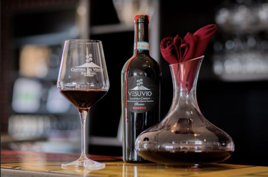Mount Vesuvius: Vineyard Tour with Wine Tasting and Lunch - Should you book the Mount Vesuvius vineyard tour with wine tasting and lunch?