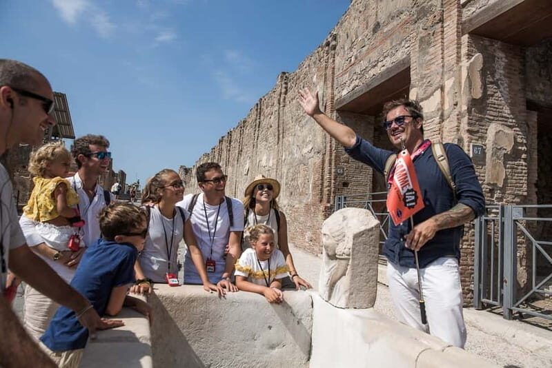 Naples or Sorrento: Full-Day Pompeii and Mount Vesuvius Tour - Entering Pompeii fast: the skip-the-line part that actually saves time
