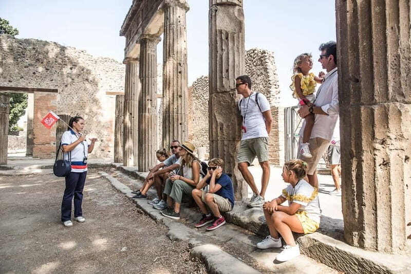 Naples or Sorrento: Full-Day Pompeii and Mount Vesuvius Tour - After the ruins: free time for shops, cafes, and a realistic food plan