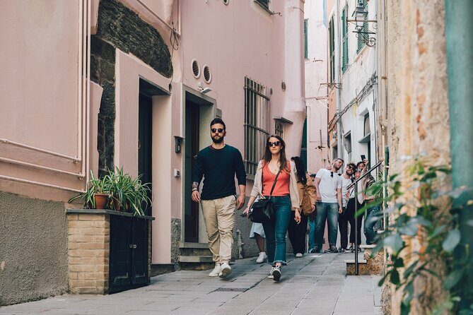 Naples & Pompeii Day Tour from Rome: Pompeii Ticket & City Visit - Guides and Drivers: The Human Part You’ll Actually Feel