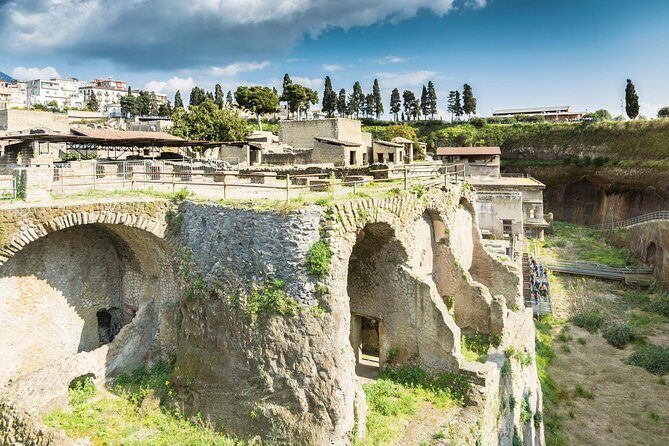 Naples: Pompeii & Herculaneum Day Trip – Small Group Tour - What the Small-Group Format Really Changes