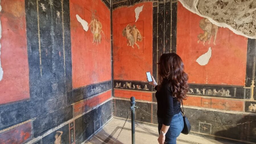 Naples: Pompeii Self Guided Audio Tour - Getting the ITGUIDES app ready before Pompeii: the step that makes or breaks it