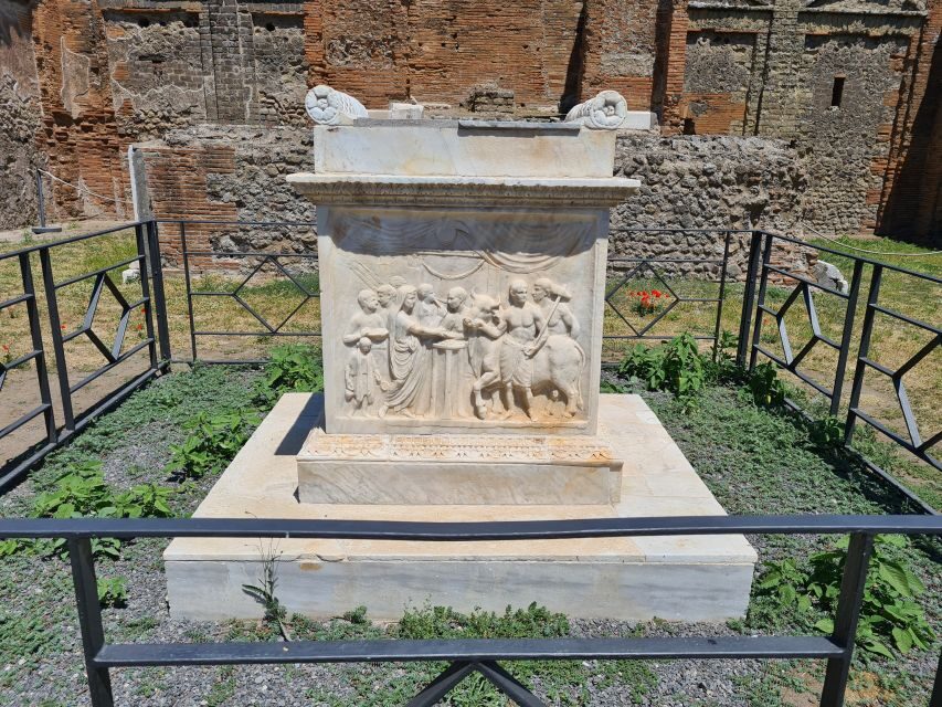 Naples: Pompeii Self Guided Audio Tour - Navigating with the interactive map: easy when it behaves, annoying when it doesn’t