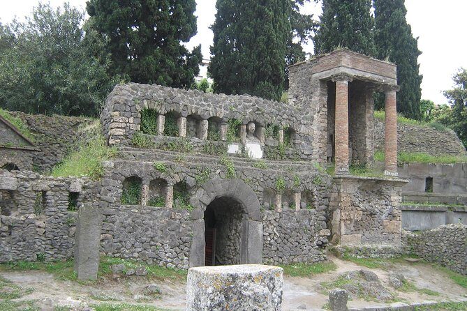 Naples Shore Excursion: Pompeii Half Day Trip from Naples - Inside Pompeii: Forum, Thermal Baths, and the Lupanare