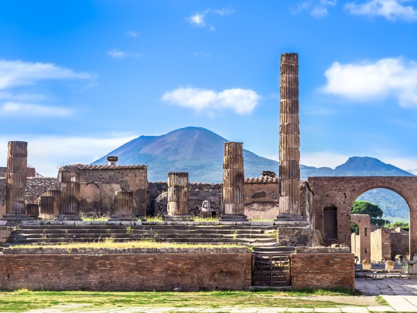 Pompei: Mount Vesuvius and Pompeii with Round-Trip Transfer - Key highlights worth your attention