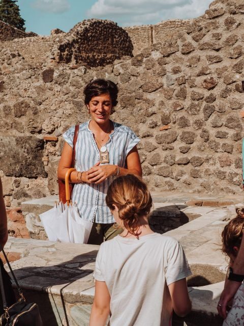 Pompeii: 2-Hour Guided Tour with an Archaeologist - Baths and the daily “pause”: Forum Baths and public life