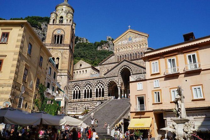 Pompeii and Amalfi Coast Private Day Trip with Pick Up - Comfort and included extras: the small stuff that saves your day