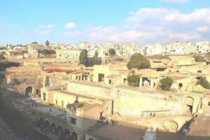 Pompeii and Herculaneum Private Tour with Native Guide and Skip the Line Tickets - Skip-the-line access: where the value shows up