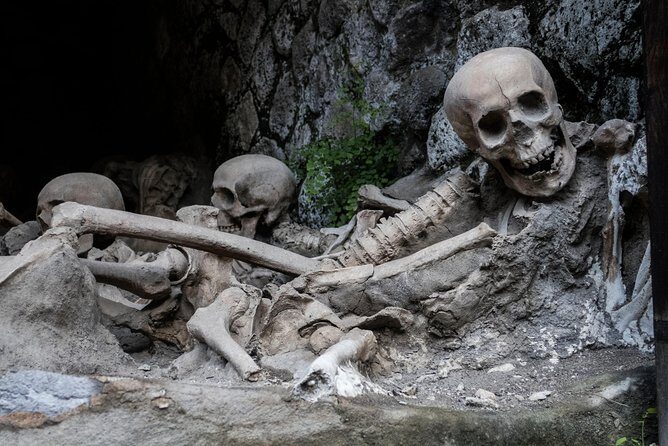 Pompeii and Herculaneum small group Excursion from Naples - Small-Group Size, Safety Rules, and Practical Notes