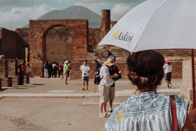 Pompeii and Mount Vesuvius Small Group Tour - Meeting in Pompeii: where the day starts and why it matters