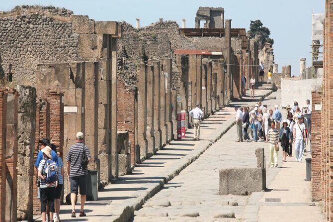 Pompeii and Naples from Rome: Small Group Day Tour with Lunch - Key highlights worth your attention