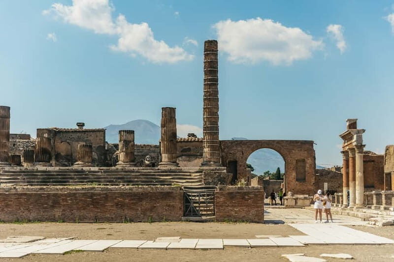 Pompeii: Archaeological Park Tour with Ticket on request - Parking and getting organized near the park