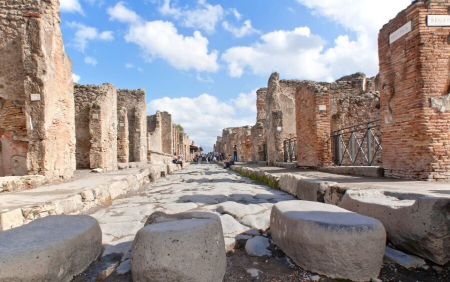 Pompeii: Archeological Tour & Wine Tasting at Mt. Vesuvius - The van ride: short transfer, big timing payoff