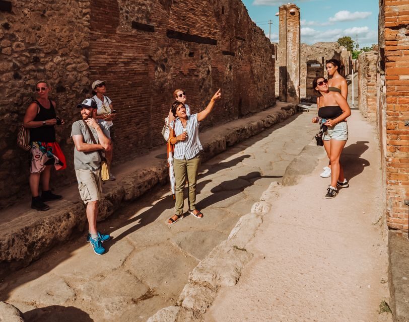 Pompeii: Entry Ticket and Guided Tour with an Archaeologist - The Lupanar stop: history with context, not just shock