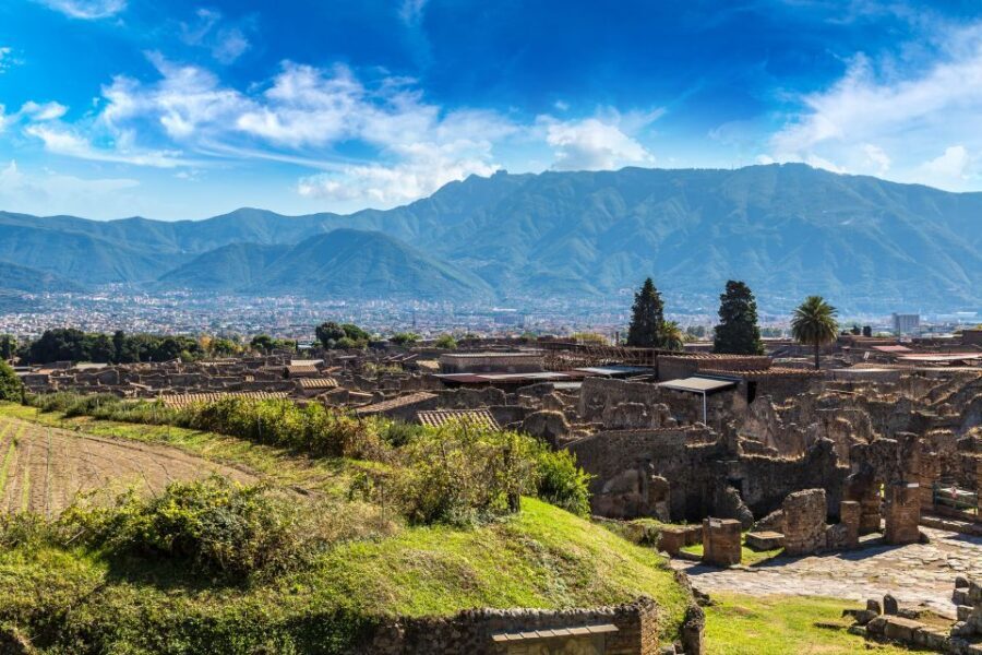 Pompeii: Entry Ticket with Optional Audio Guide - Audio guide setup: languages, pickup rules, and headphone reality