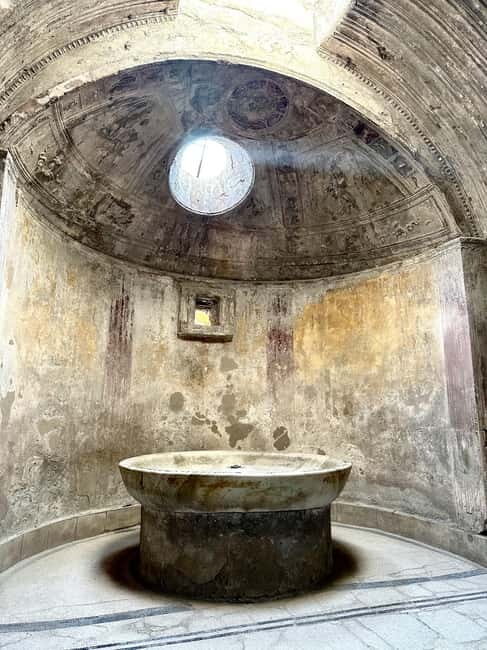 Pompeii: Exclusive Tour with Archaeologist and Entry Tickets - A 2-Hour Pompeii Route That Fits Real Life