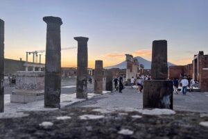 Pompeii from Afternoon to Sunset - Meeting at Ristorante Bar Sgambati: How the Tour Gets You Moving