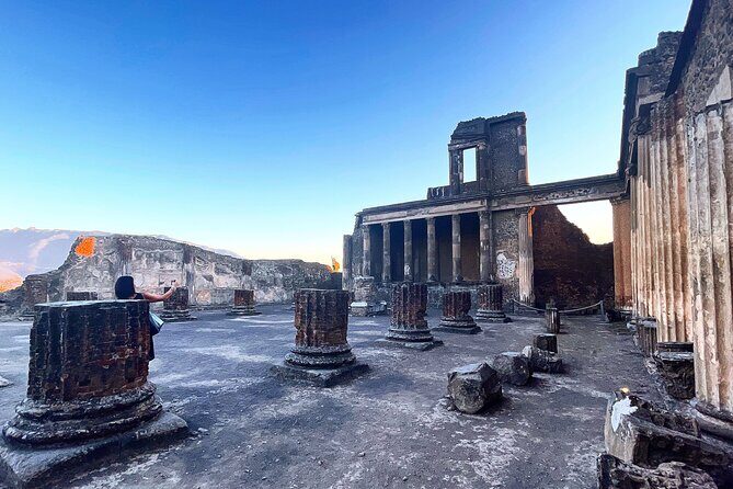 Pompeii from Afternoon to Sunset - The Guide Factor: Names You Might Get, and What You Should Expect