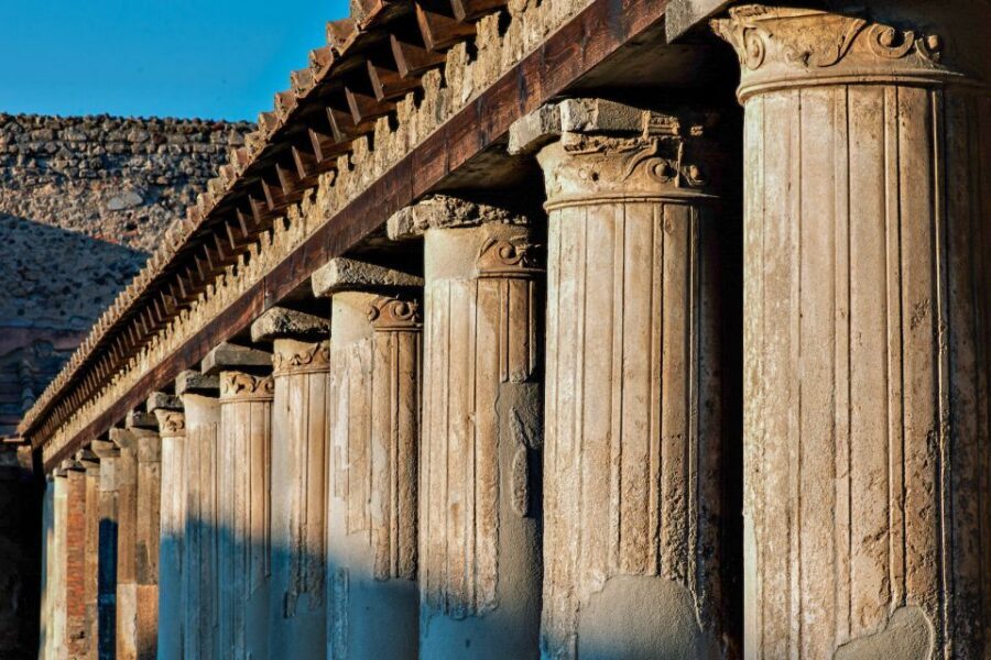 Pompeii: Guided Tour and Skip-the-Line Ticket - The Lupanare and the question of what you might skip