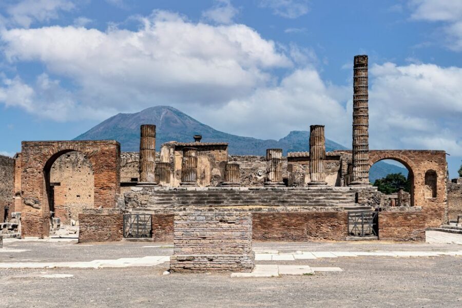 Pompeii: Guided Walking Tour with Entrance Ticket - Headsets and Multilingual Guides: When Distance Would Otherwise Break the Tour