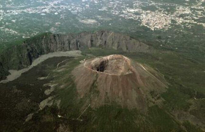 Pompeii & Mt.Vesuvius Day Tour from Naples with Pizza Lunch - Key things to know before you go