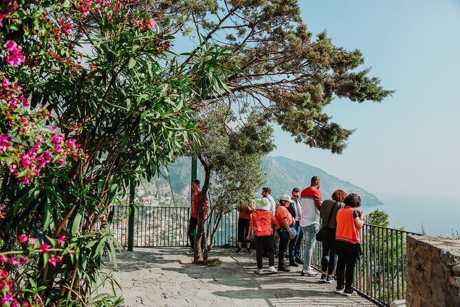 Pompeii, Positano and Sorrento Shore Excursion From Naples - Positano Photo Stop: How to Make 15 Minutes Count
