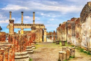 Pompeii Private & Personalized Tour with archeology expert guide - Skip-the-line admission: saving time where it counts