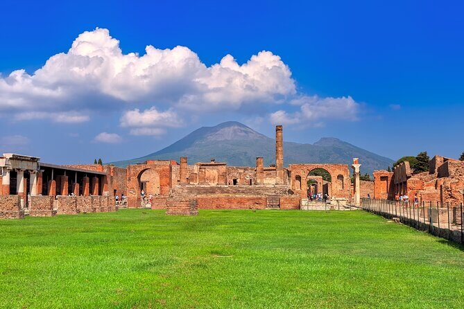Pompeii Private & Personalized Tour with archeology expert guide - The tour is flexible, but you should steer it
