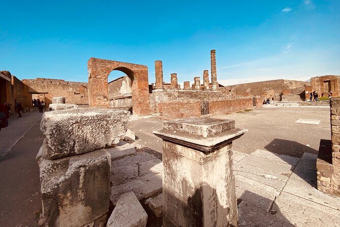 Pompeii Private Tour with an Archaeologist and Skip The Line - 3 hours - The theatres segment: Odeon, Teatro Piccolo, and Teatro Grande