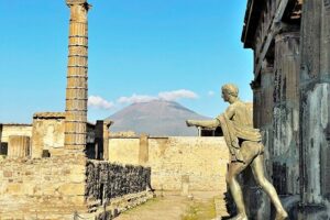 Pompeii Skip-the-Line Entry Small Group Guided Tour - The western Pompeii route: Forum and Basilica first