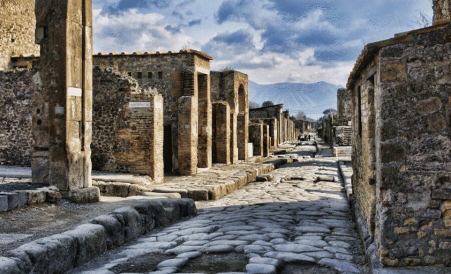 Pompeii: Skip-the-Line Entry Ticket with Audio Guide or Tour - What you actually get inside: the 2-hour plan built for highlights