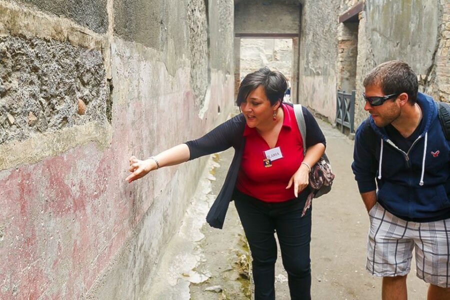 Pompeii: Skip-the-Line Guided Tour with Expert Archaeologist - Shops, Baths, Villas, and Everyday Things You’d Miss