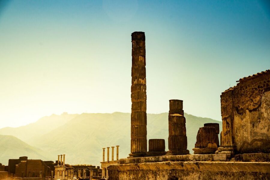 Pompeii: Skip-the-line-Ticket and Guided Tour - Meeting point at IBT Center/Touristation near Chalet Donna Lucia